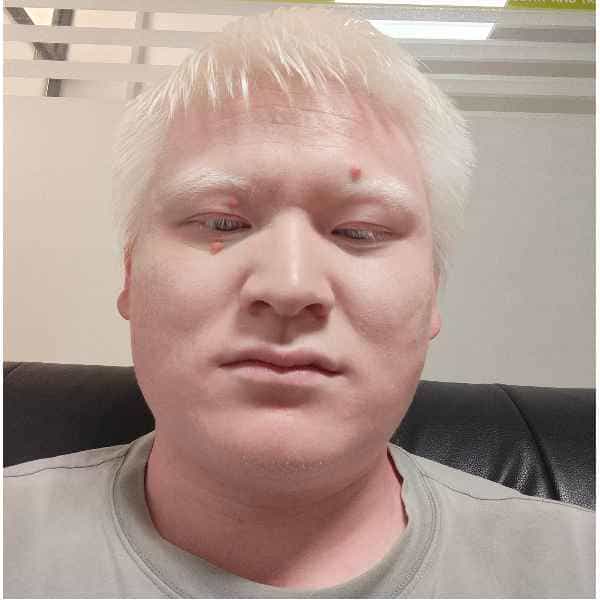 30岁岁安徽单身帅哥 - 忻州吉缘网