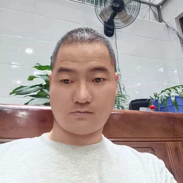 37岁岁福建单身帅哥 - 忻州吉缘网