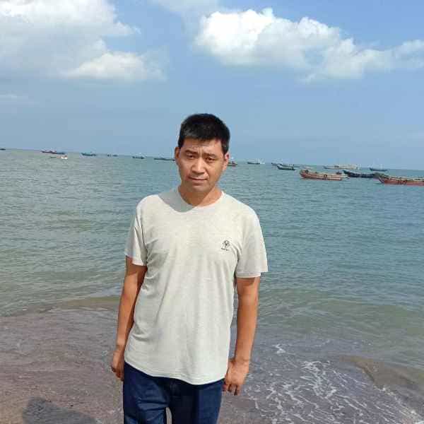 44岁岁辽宁单身帅哥 - 忻州吉缘网