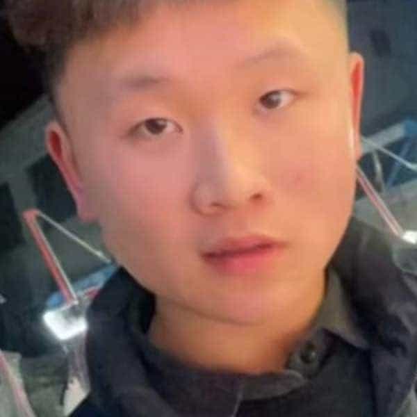 22岁岁河南单身帅哥 - 忻州吉缘网